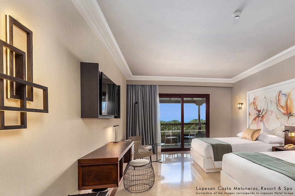 Отель Lopesan Costa Meloneras Resort & Spa