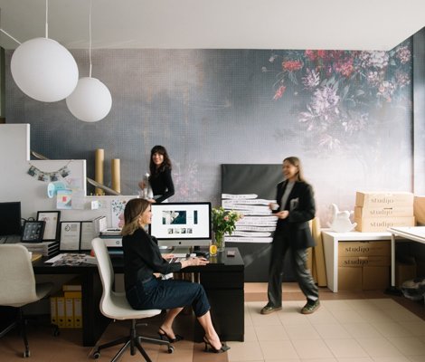 Studijo  Wallart: Croatian Art Transformed into Hand-Designed Wallpapers